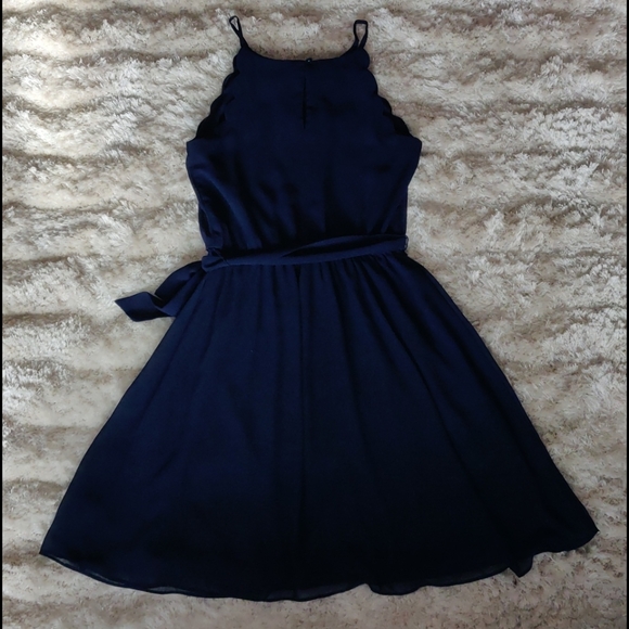 EUC Navy chiffon scalloped dress - Picture 3 of 5